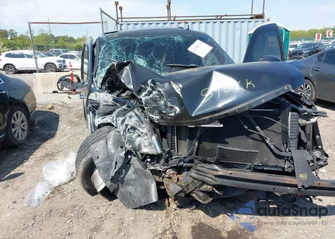 2013 Cadillac Escalade Standard z USA, uszkodzony, nr VIN 1GYS4AEF0DR315828